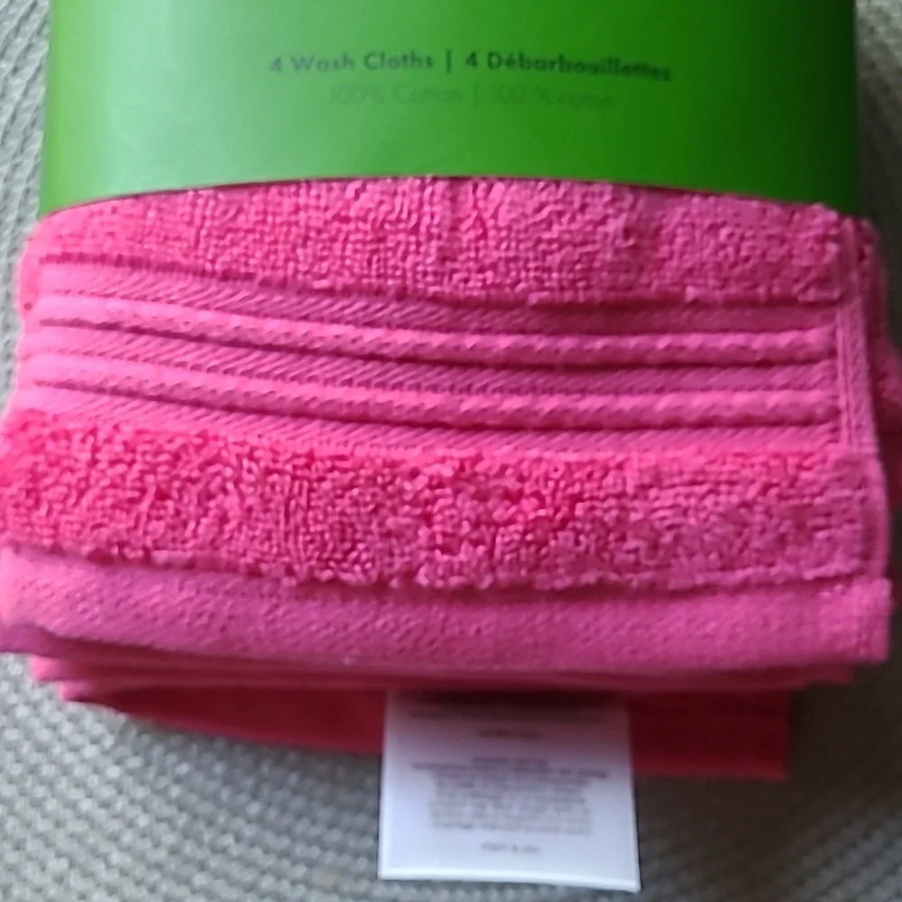 Kate Spade Wash Cloths